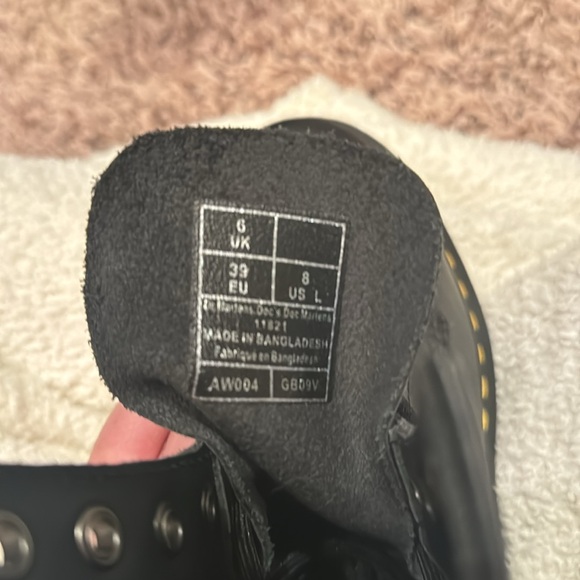 Dr. Martens 1460 Smooth Leather Lace Up Boots Black Womens US NWOT - Picture 6 of 6